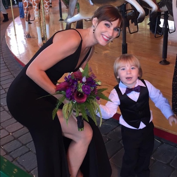 Meet Your Posher! - Picture 7 of 8